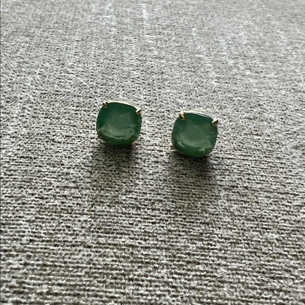 Elegant Green Stud Earrings